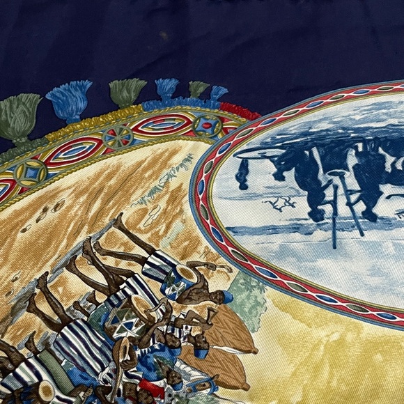 Hermès Silk Scarf with Historical Print - Picture 6 of 9